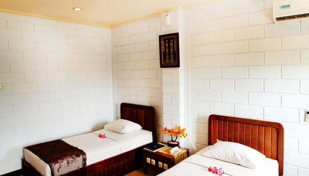 Vilarisi Hotel Legian  Exterior photo