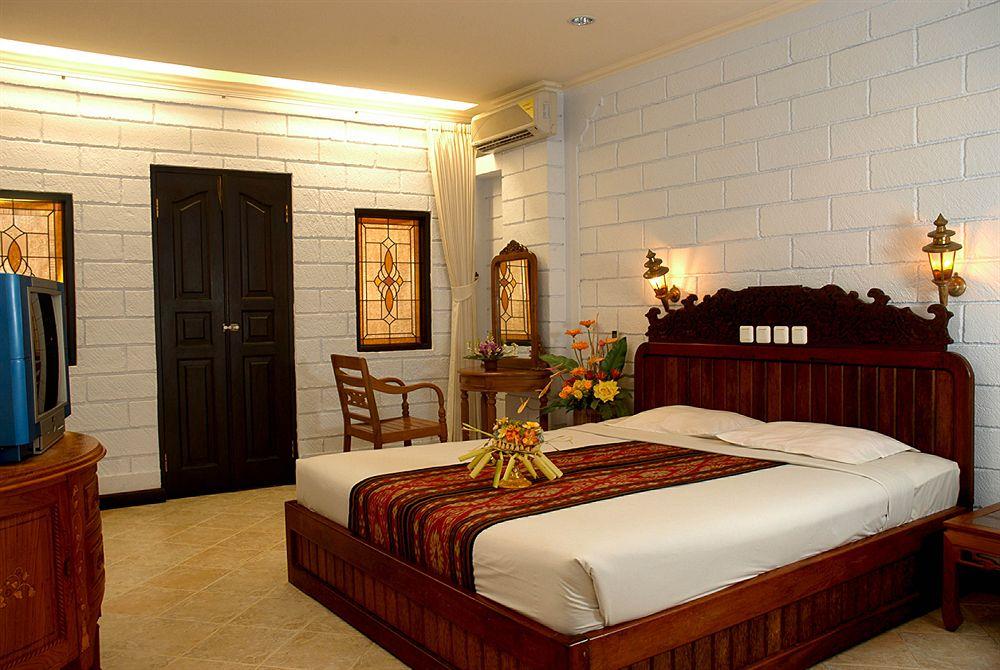 Vilarisi Hotel Legian  Exterior photo