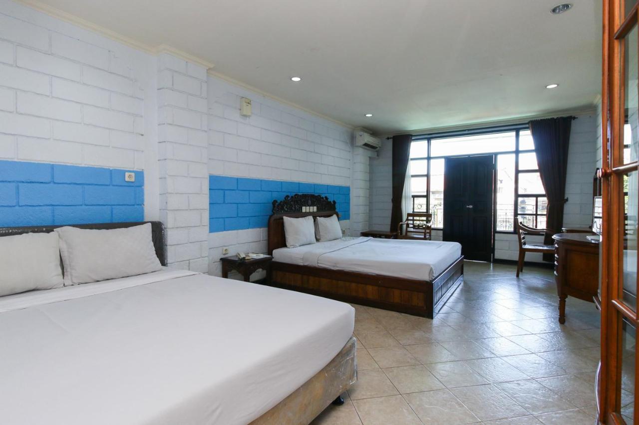 Vilarisi Hotel Legian  Exterior photo