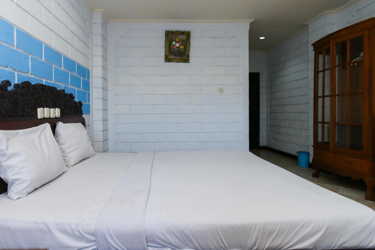 Vilarisi Hotel Legian  Exterior photo
