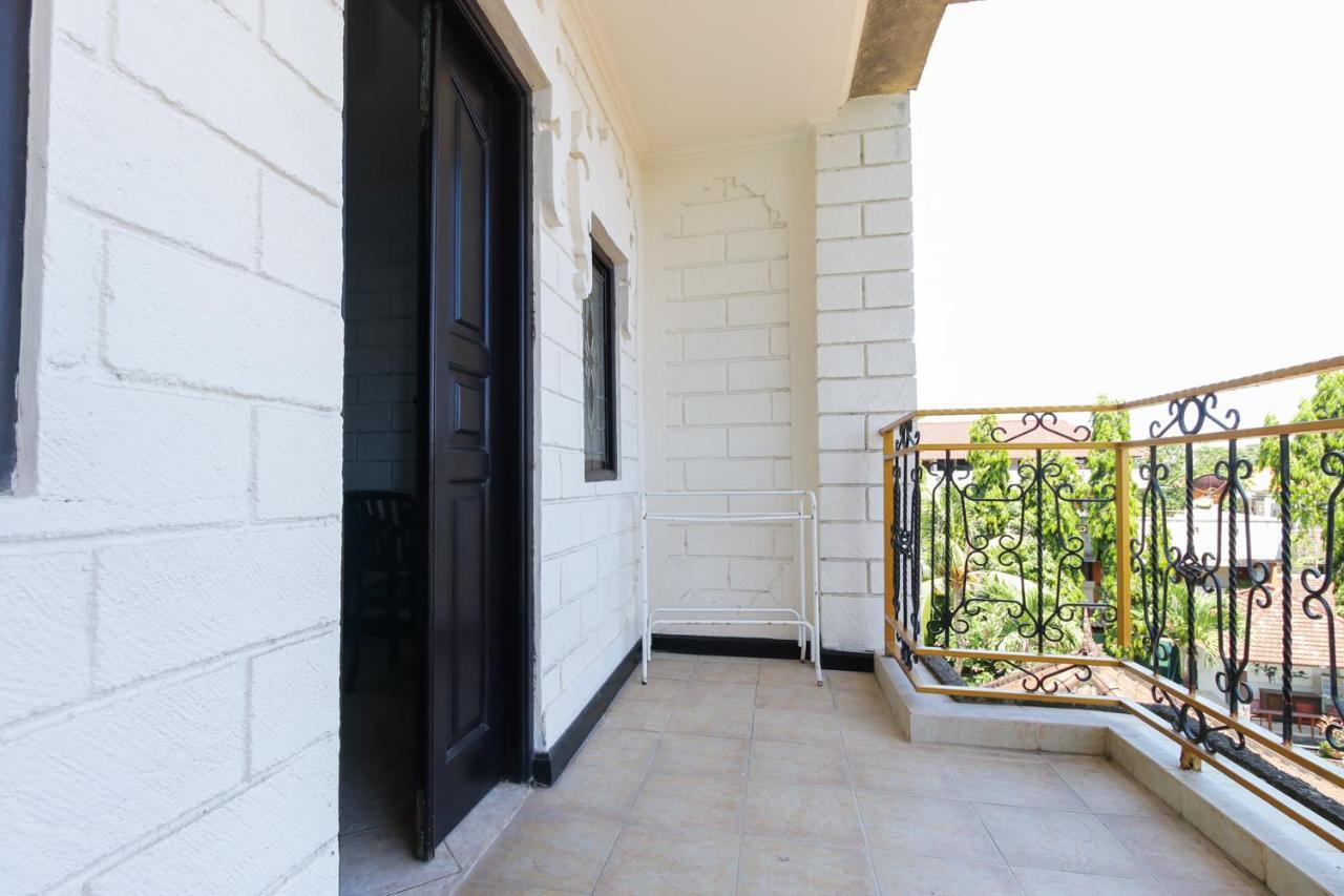 Vilarisi Hotel Legian  Exterior photo